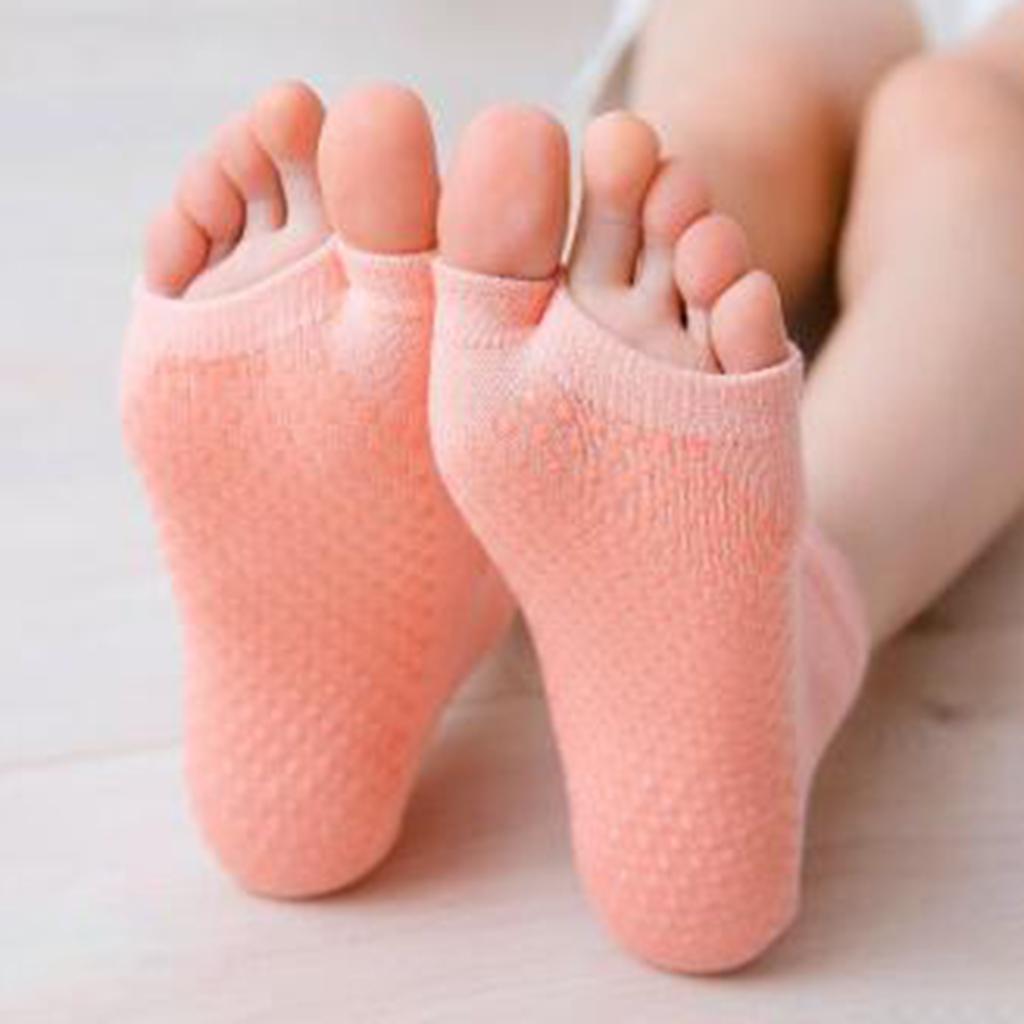 Pilates Yoga Class - Kaos Kaki Yoga Setengah Jari Ramah