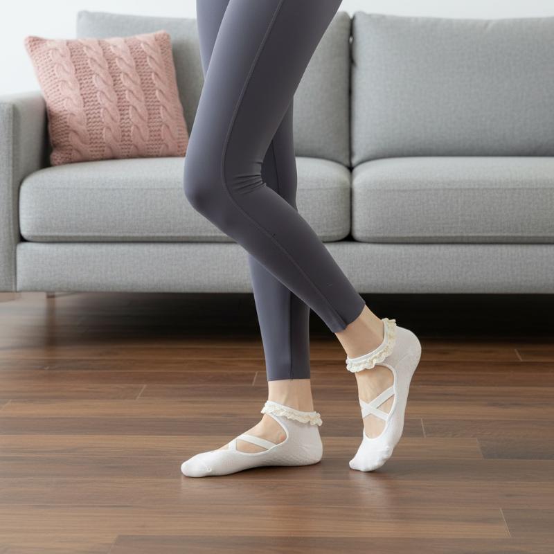 Pilates Yoga Ballet - 1 Pasang Kaus Kaki Pilates Renda