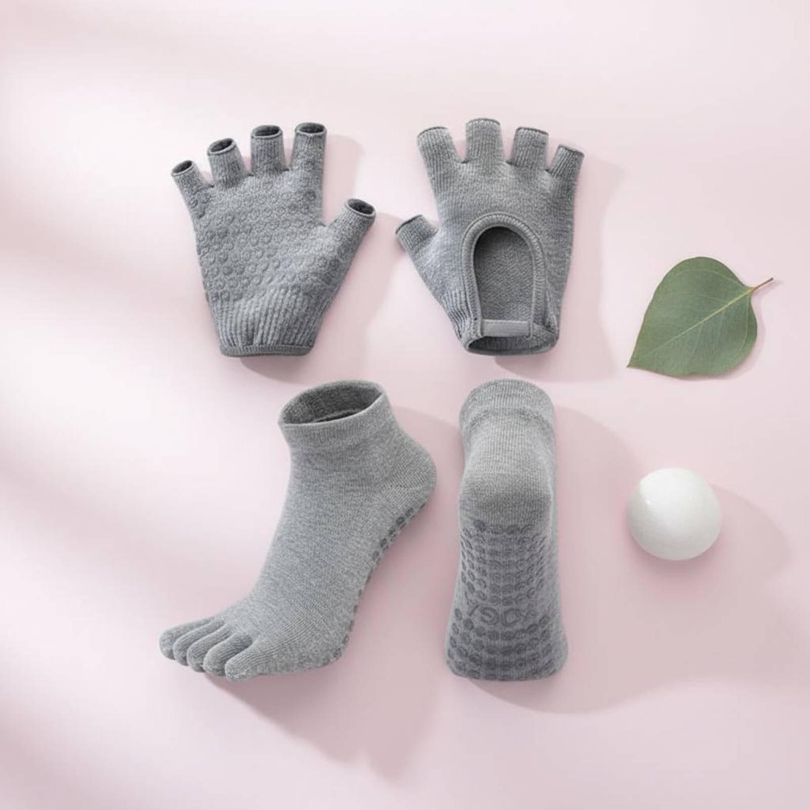 Kaus Kaki Olahraga Wanita deng - Pilates Yoga Class ulasan dan harga